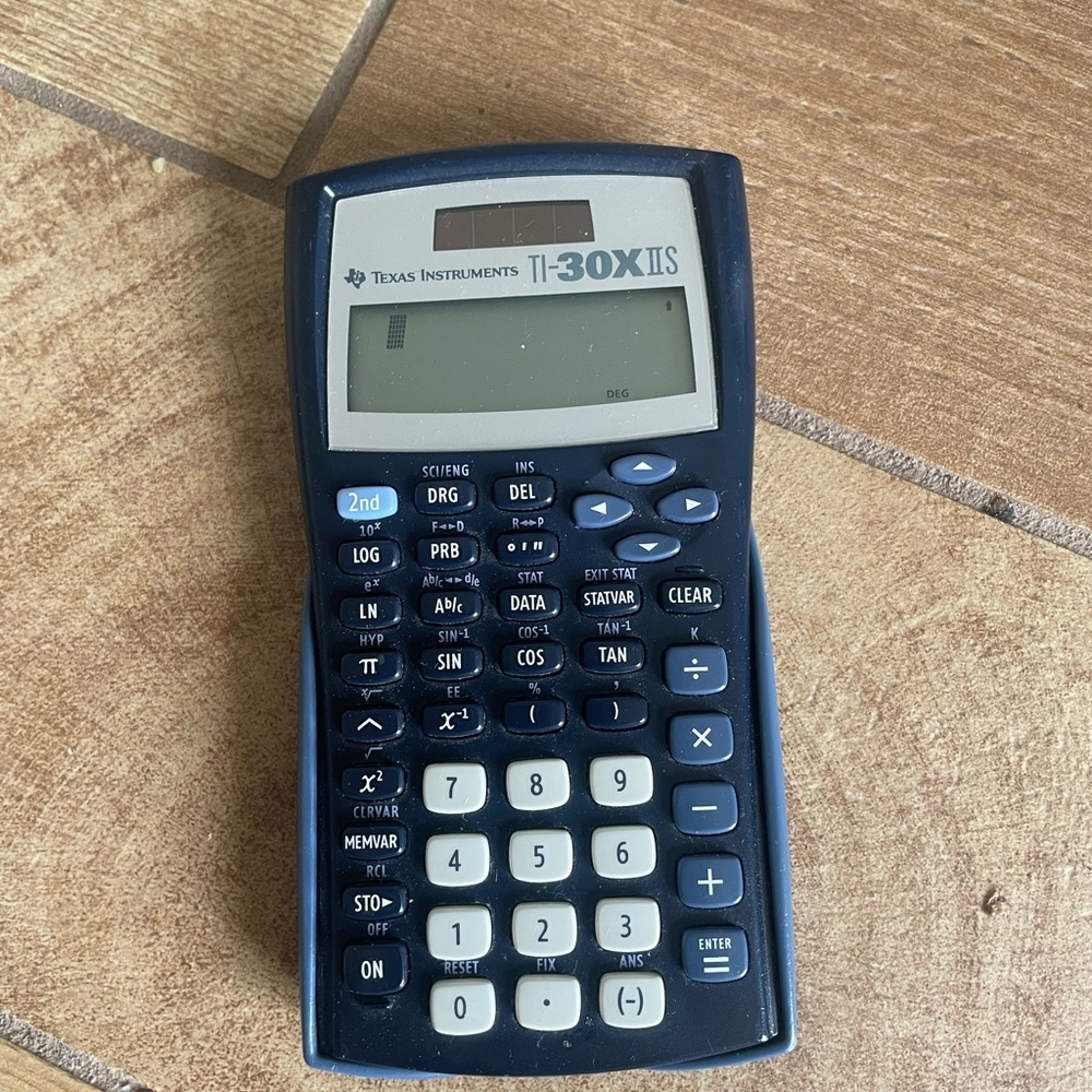 Texas Instruments TI-30X IIS Scientific Calculator: working!
